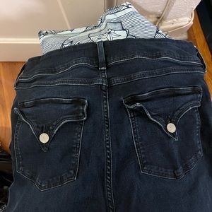 Hudson women jeans to wear everyday.